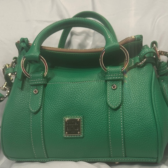 Dooney & Bourke Vibrant Green Satchel with Wallet - Picture 14 of 14